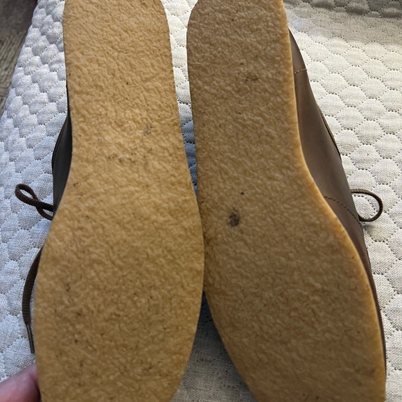 Woman’s Clark low leather shoes - Picture 4 of 5